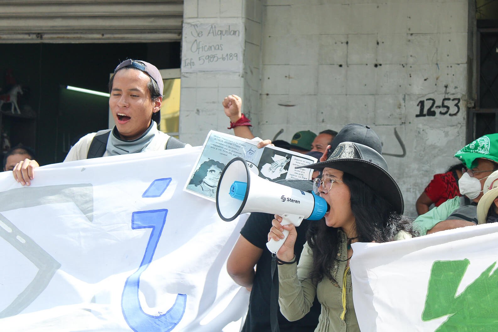  Sahara Anckermann durante la movilización. / Fotografía: Kristhal Figueroa 