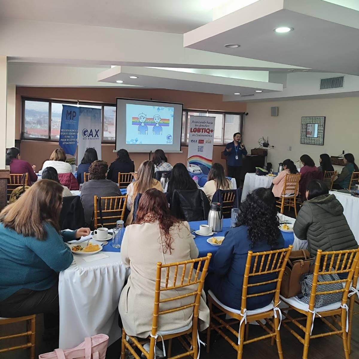  Personal del MP y otras instituciones de Gobierno participaron de una charla de sensibilización realizada por el GAX. Foto: LGBTIQ+2 /GAX 