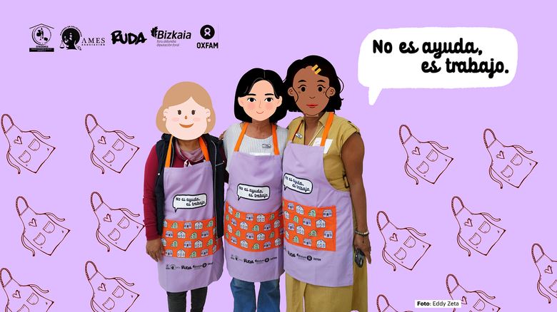 Tres trabajadoras domésticas posan frente a la cámara.
