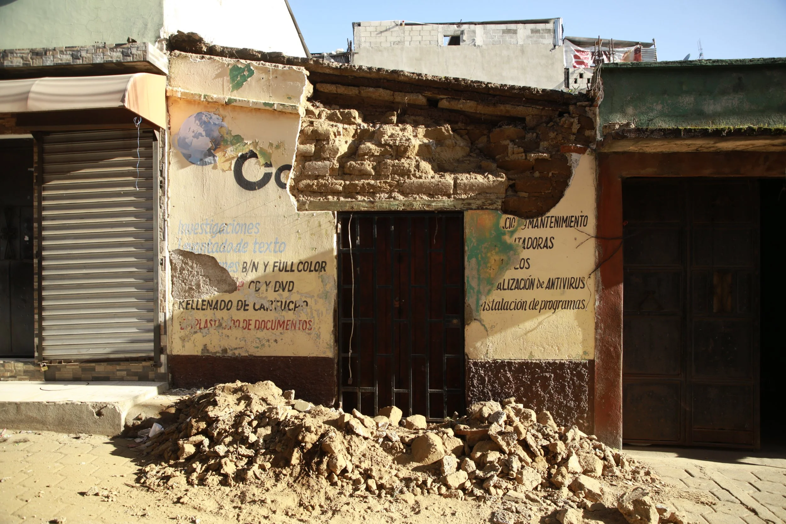  Los sismos dejaron varias viviendas destruidas y parte de la infraestructura en Santa María de Jesús, Sacatepéquez. Crédito Manuel Solano 