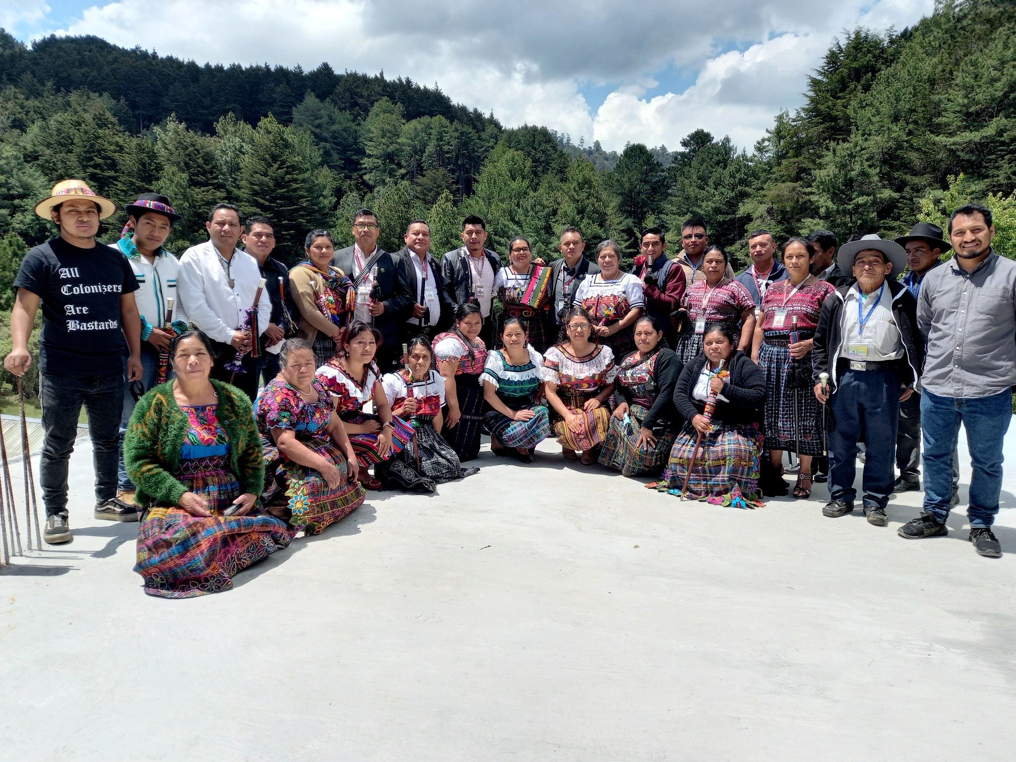  Foto de la Municipalidad Indígena de Santa Lucía Utatlán 