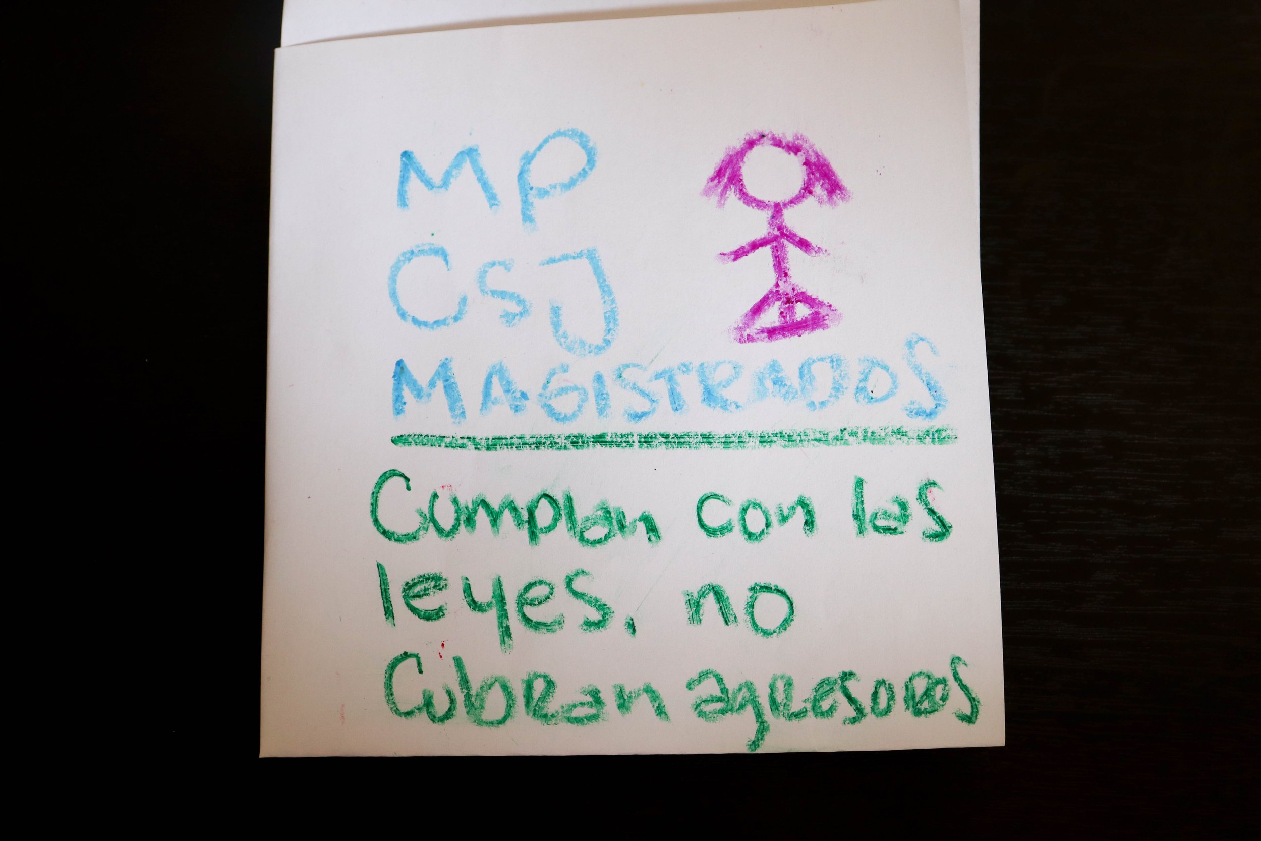  Dibujo sobre la justicia de Pamela Azurdia 