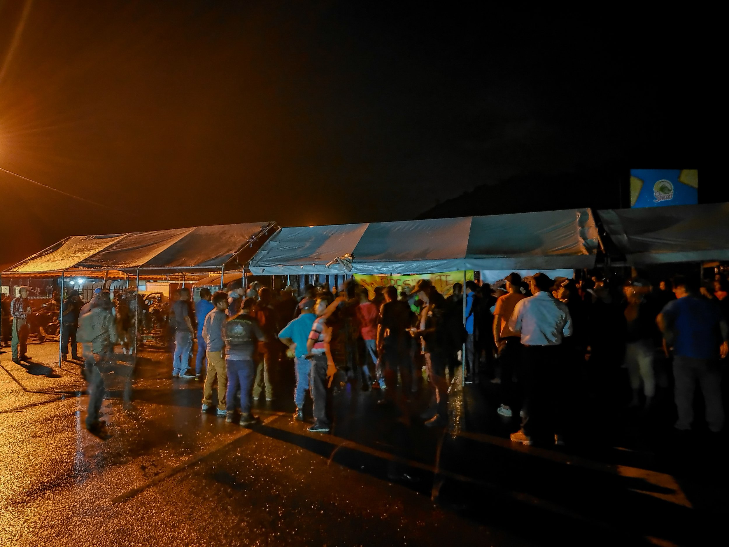  Plantón de resistencia pacífica en defensa de la democracia, El Boquerón, Cuilapa. Octubre de 2023. Foto de Wellinton Osorio 