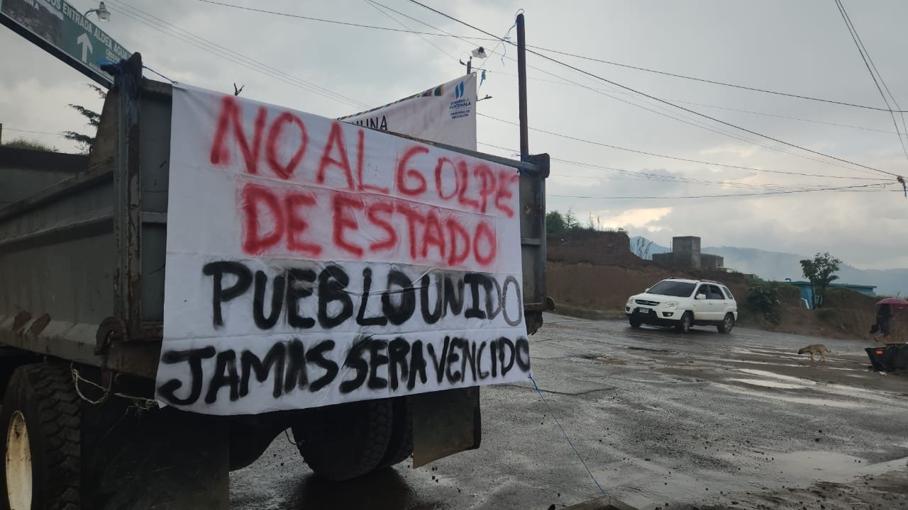  “No al golpe de Estado”, el mensaje destacado del pueblo Mam de San Marcos. Foto de Omar Pérez 