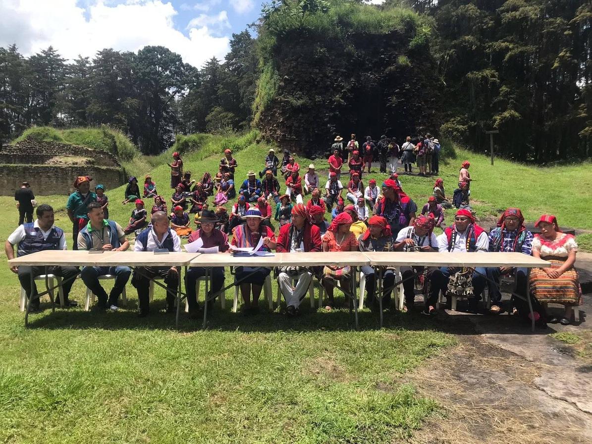 El pasado 9 de septiembre, en el sitio arqueológico Q´umarka´aj, se convocó una conferencia de prensa con la finalidad de exponer esta situación. Asociación de Aj ´quijab Wuqu´b Ajpu