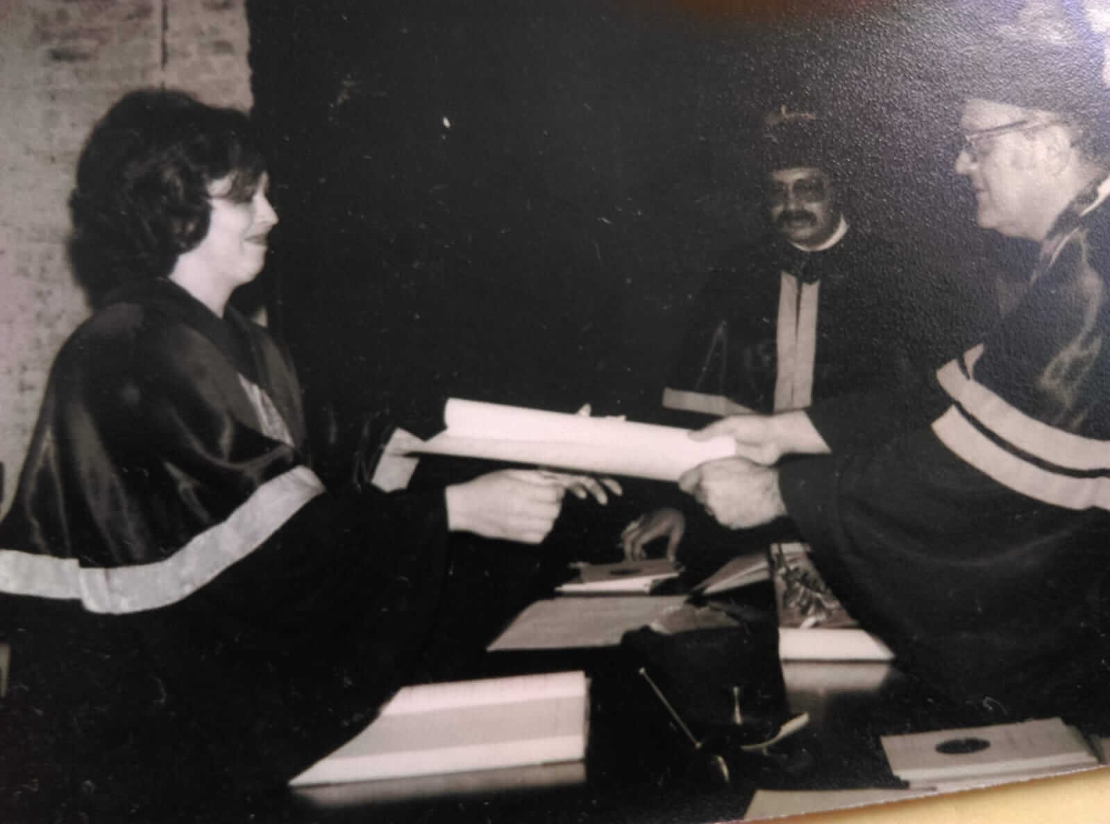  Gladys Bailey en su graduación como médica y cirujana en 1976. Fotografía: Cortesía. 