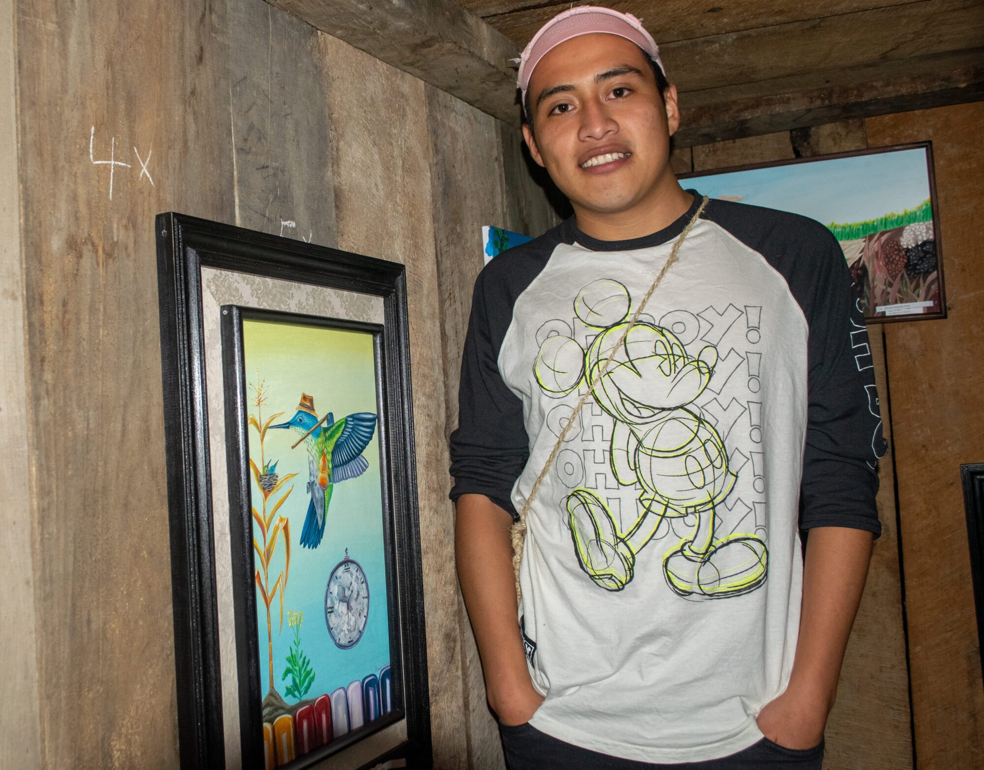  Álvaro Alberto Sajbin se dedica a la pintura. Foto de Joel Solano 