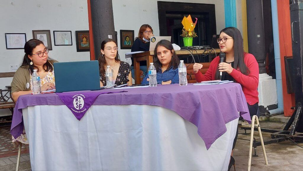  Integrantes de Rise presentan el Estudio exploratorio sobre acoso sexual. Foto: Regina Pérez 