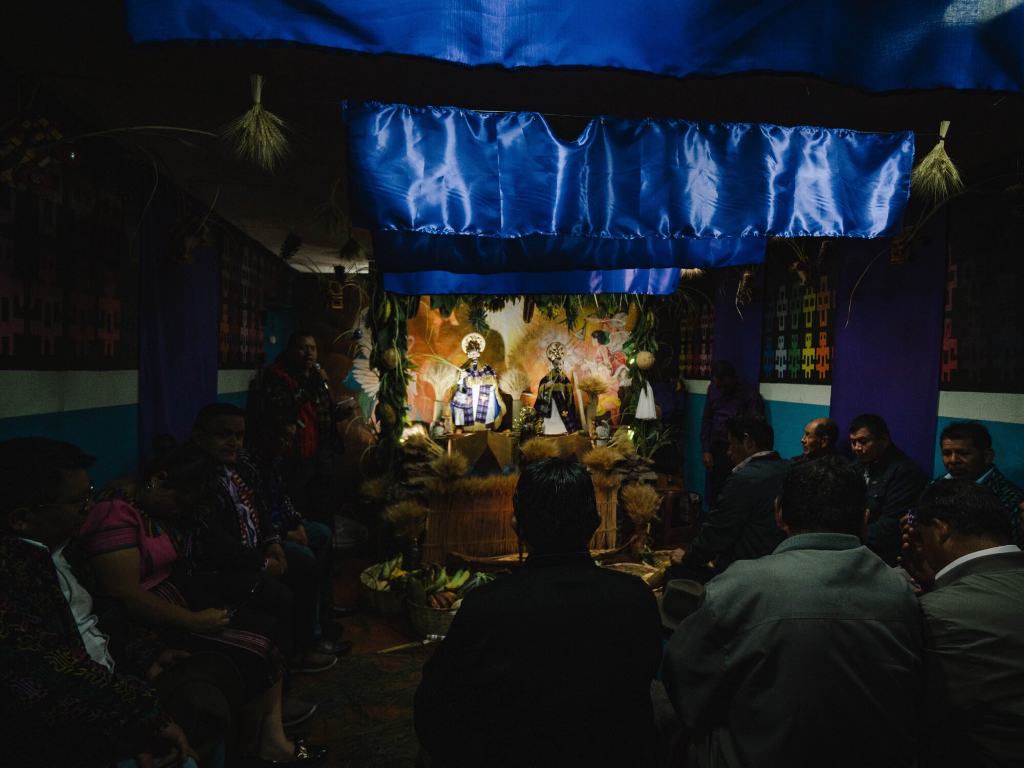  Las frutas se ofrecen en los altares como gesto de gratitud. Foto de Alex PV 